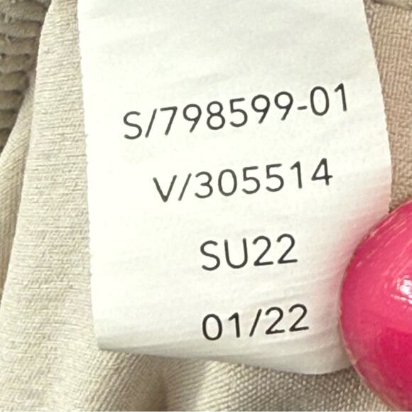 Athleta Pull On Style Beige Sporty Shorts Tennis Prep Pickle Ball Size 6 - Picture 7 of 8